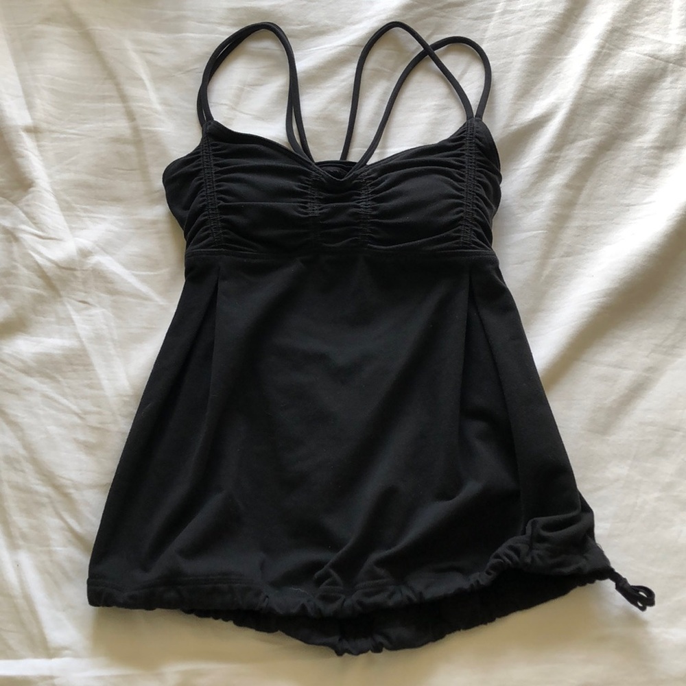 Lululemon tank
